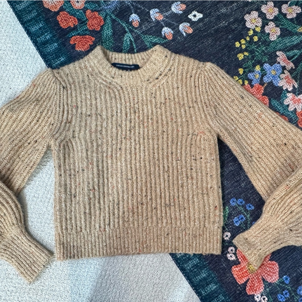 Women's Ribbed Knit Sweater - Tan